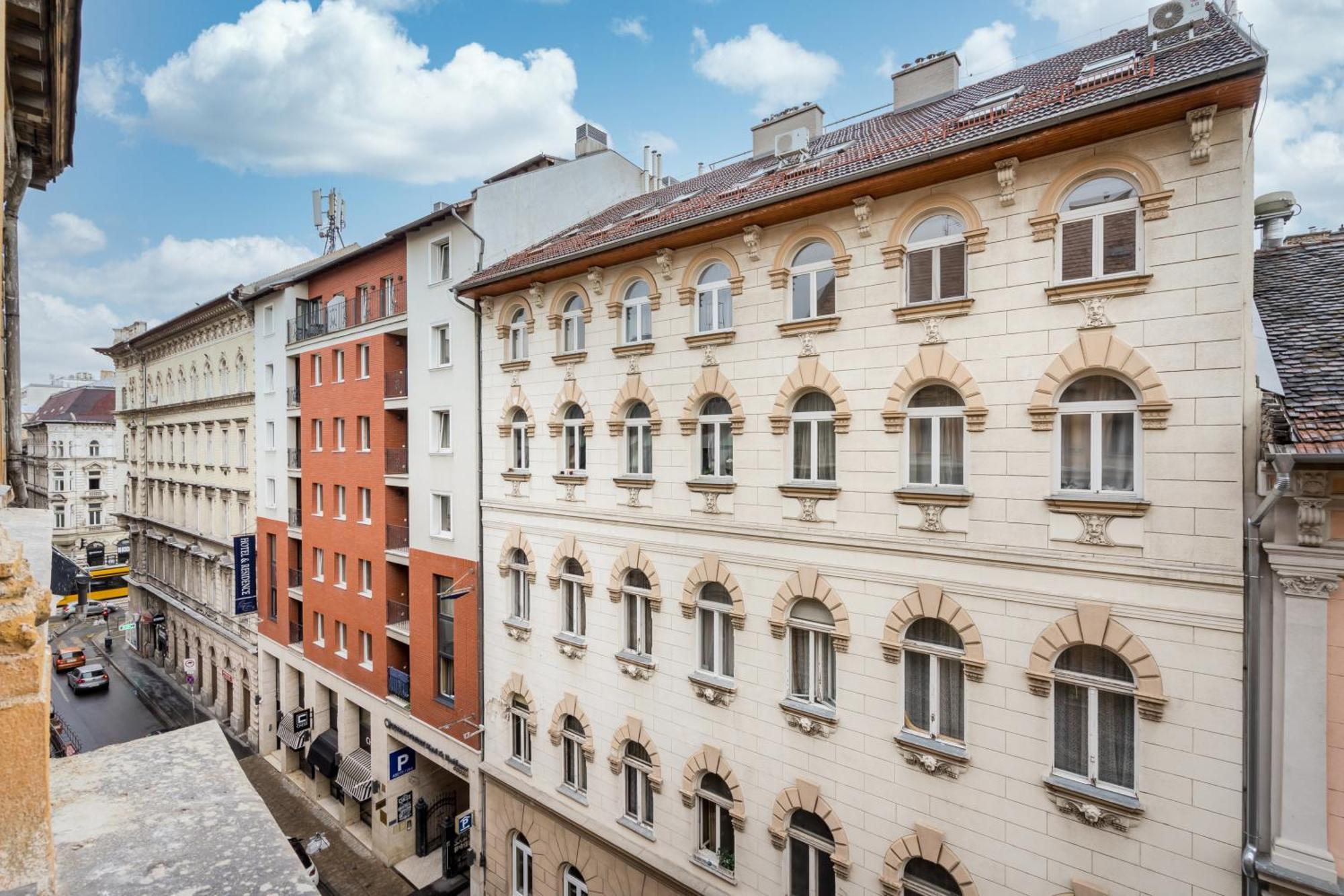 K33- Boutique Apartments, Best Location, By Bqa Будапеща Екстериор снимка