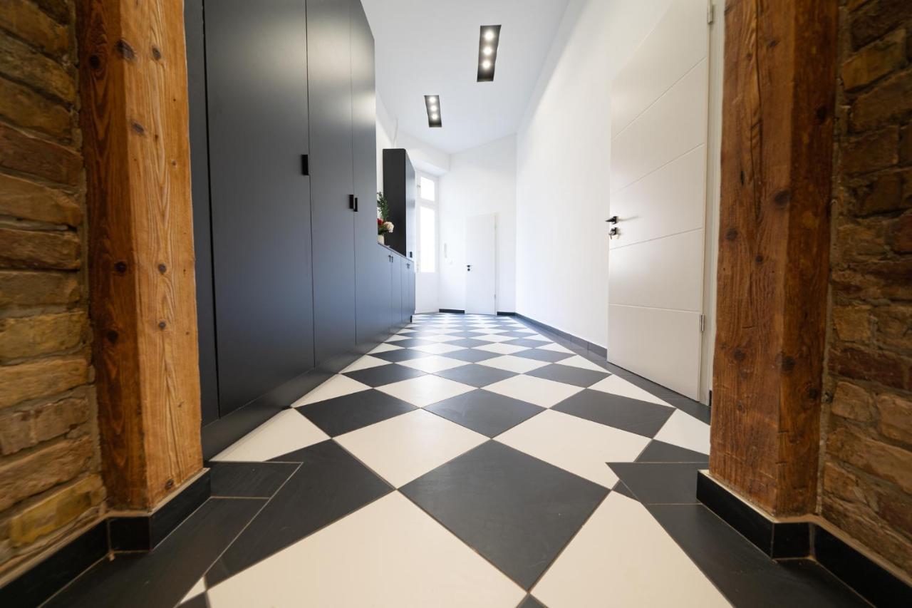 K33- Boutique Apartments, Best Location, By Bqa Будапеща Екстериор снимка
