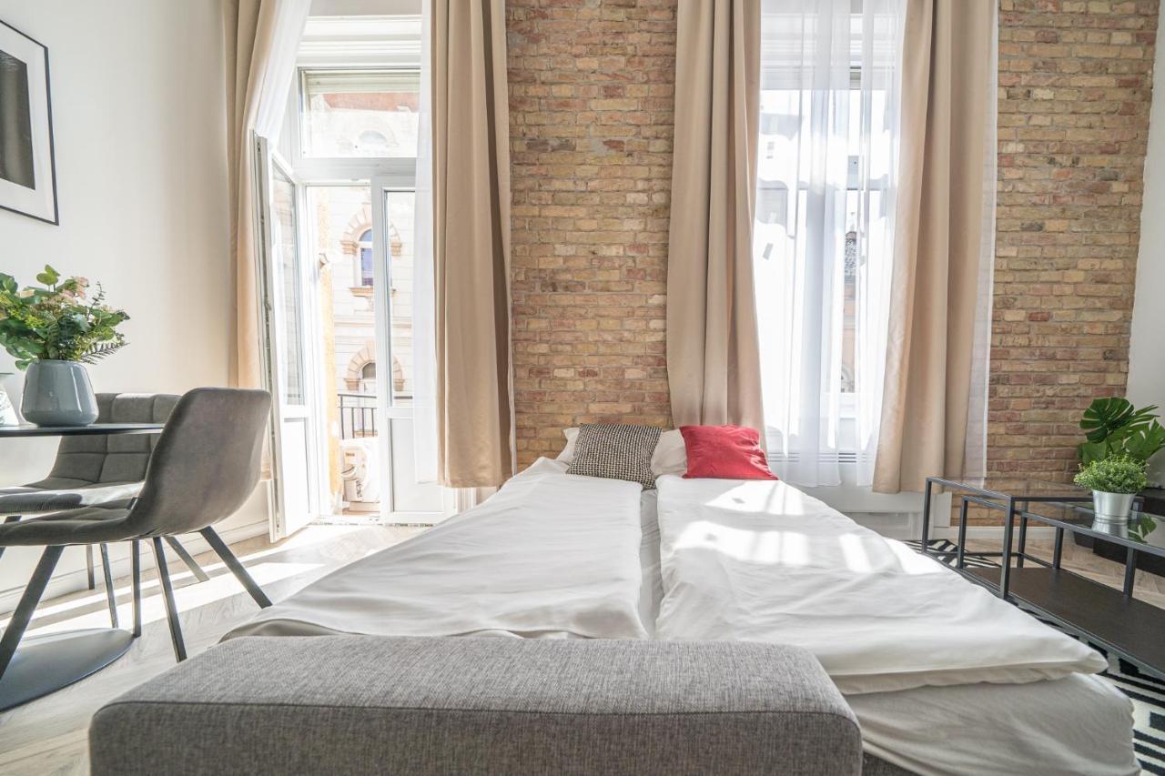 K33- Boutique Apartments, Best Location, By Bqa Будапеща Екстериор снимка