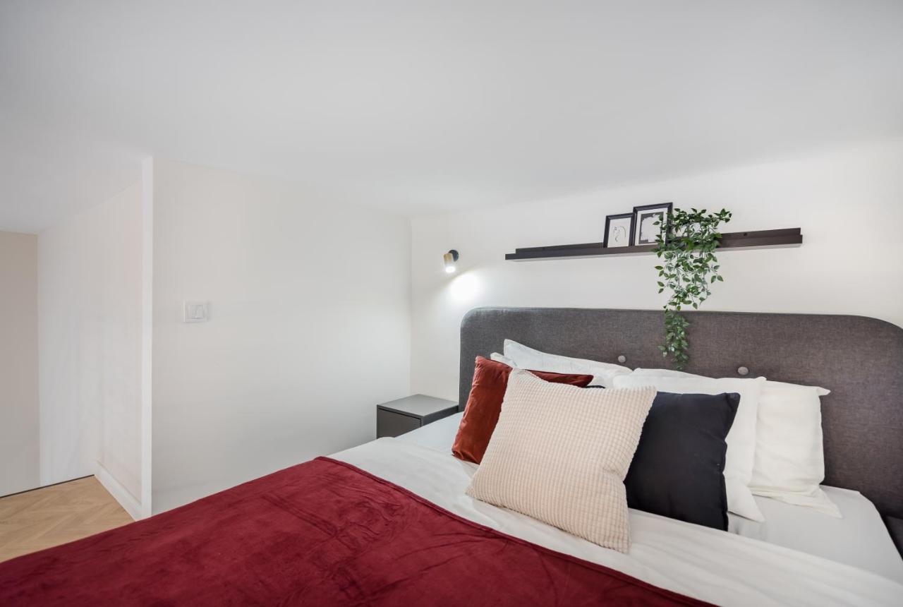 K33- Boutique Apartments, Best Location, By Bqa Будапеща Екстериор снимка
