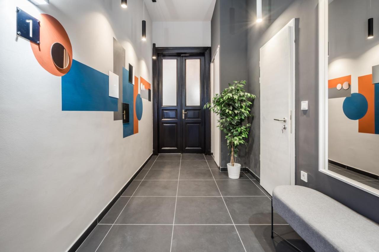 K33- Boutique Apartments, Best Location, By Bqa Будапеща Екстериор снимка